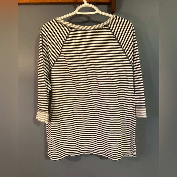 Ellen Tracy Black and White Striped Women's Top XL - Picture 3 of 4